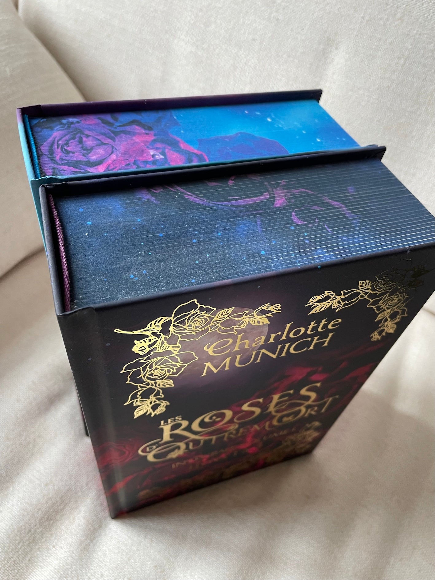 🌹 Les Roses d’Outremort : Intégrale Collector volumes 1 et 2 (toute la série), DOS CARRÉ